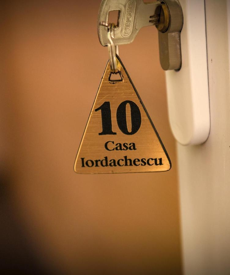 Casa Iordachescu 2 Mai Hotel Екстериор снимка