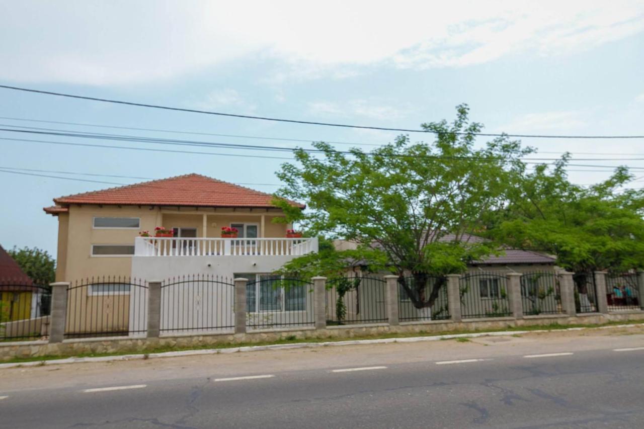 Casa Iordachescu 2 Mai Hotel Екстериор снимка